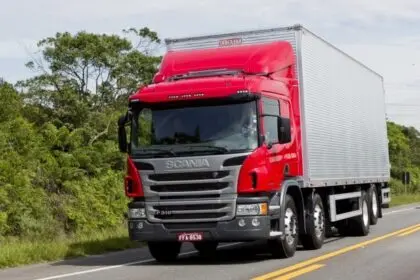 Scania p310 teste transporte caminhao texto1 620x467