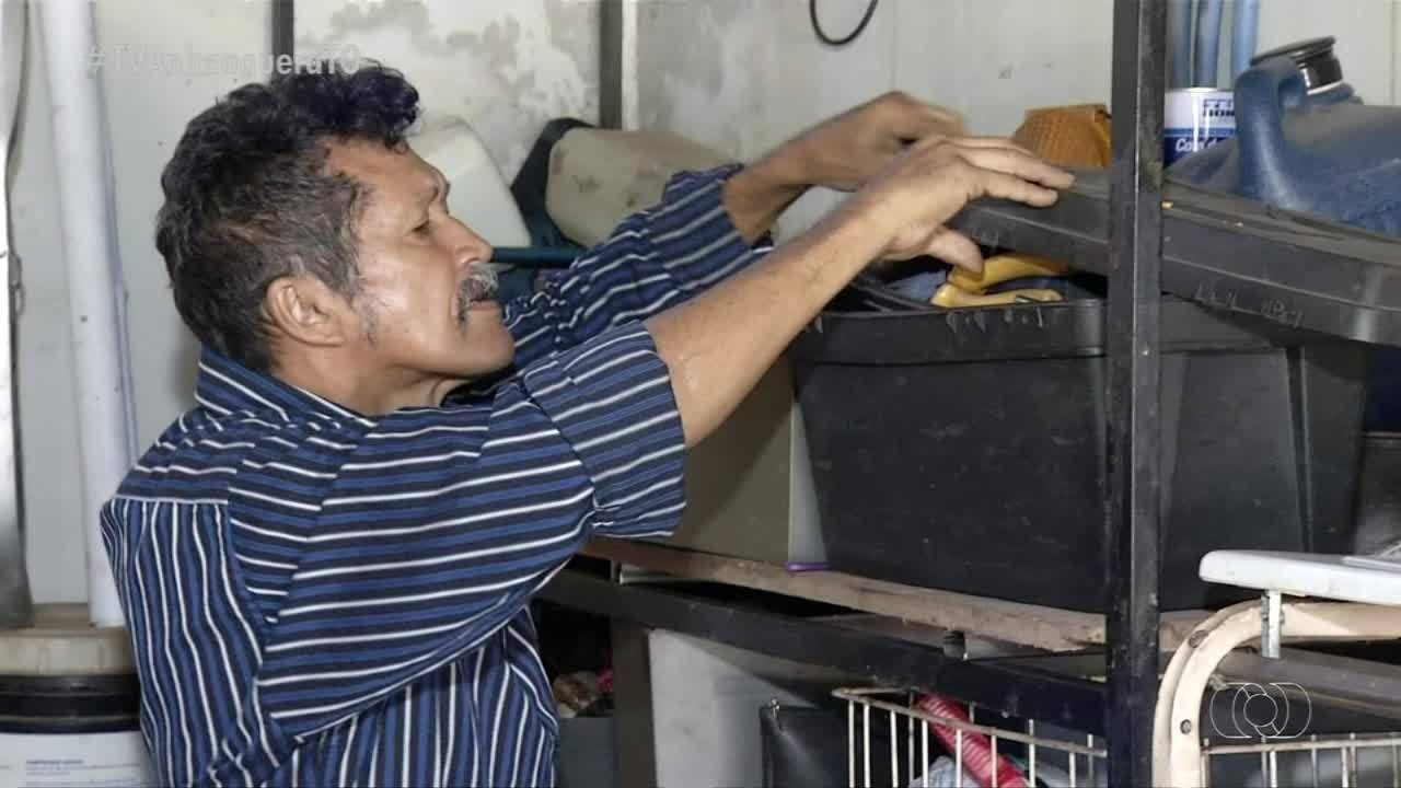 Em junho de 2023, o caminhoneiro de Palmas (TO) teve R$ 131,8 milhões creditados por engano em sua conta. Apesar de devolver o valor, ele move ação judicial para pedir indenização por danos morais, compensação financeira e ressarcimento de prejuízos — alegando tarifas abusivas, constrangimentos e impacto emocional. O caso revela vulnerabilidades dos correntistas diante de falhas institucionais e mostra que a boa-fé nem sempre basta para impedir prejuízos.