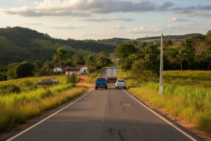 O aumento do tráfego no fim de ano exige planejamento do caminhoneiro. Escolher horários estratégicos, rotas alternativas e revisar a viagem reduz atrasos e riscos nas estradas.
