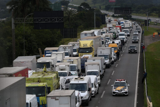 HELCOMB SÃO PAULO/SP 25/05/2018 DESABASTECIMENTO ECONOMIA Greve dos caminhoneiros provoca desabastemineto de alimentos e combustíveis em São Paulo.