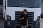Caminhoneiro de 20 ano