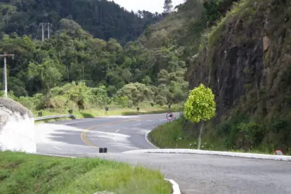 Campos do jordao estrada
