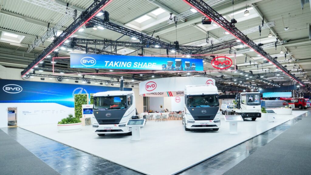 Novo caminhão elétrico da BYD tem 1.000 cv e roda até 600 km