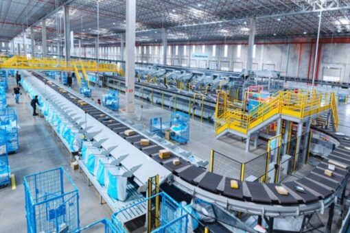 Loggi: Centro de distribuição logística da Loggi em Cajamar