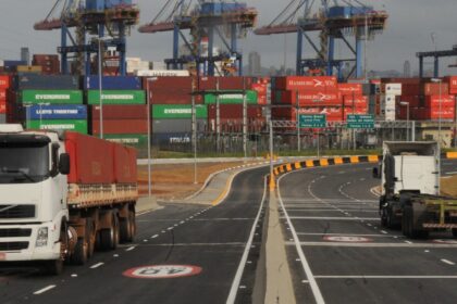 Mais de 68% da carga no Brasil é transportada por caminhão