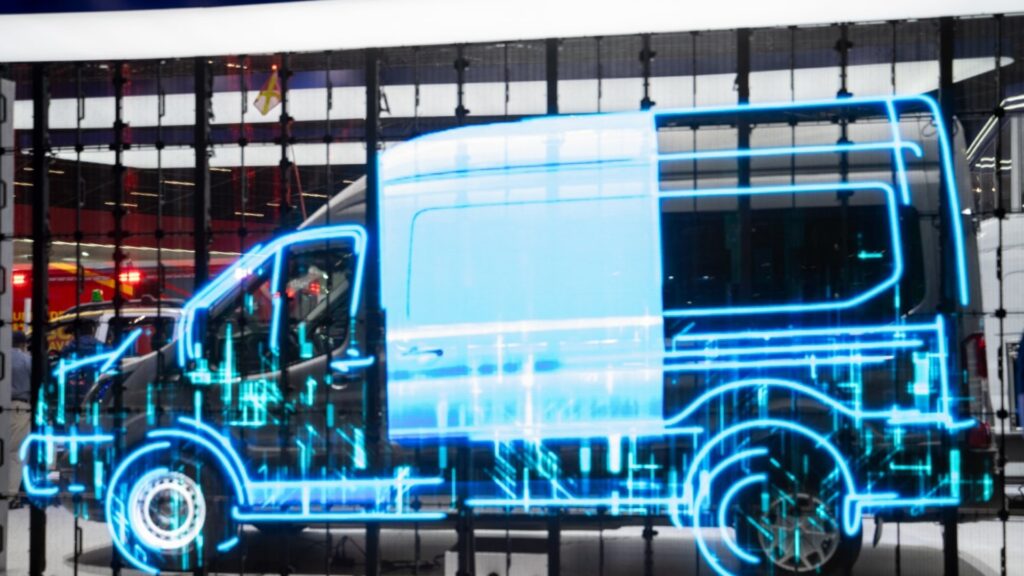 Iveco, Mercedes-Benz e Volkswagen ampliam portfólio para entregas urbanas